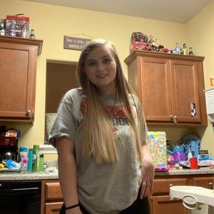 Meet your Posher, Telsa